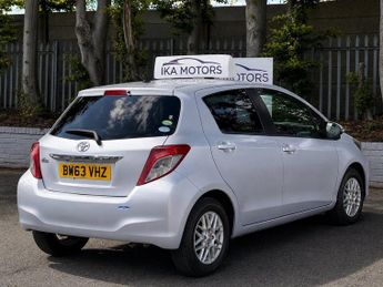 Toyota Yaris 1.0 VVTI AUTOMATIC