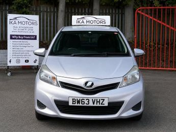 Toyota Yaris 1.0 VVTI AUTOMATIC