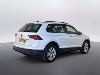 Volkswagen Tiguan 1.5 TSI Life SUV 5dr Petrol DSG Euro 6 (s/s) (150 ps)