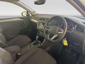 Volkswagen Tiguan 1.5 TSI Life SUV 5dr Petrol DSG Euro 6 (s/s) (150 ps)