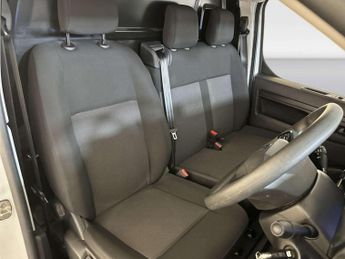 Peugeot Expert 1.5 BlueHDi Professional Standard Panel Van 6dr Diesel Manual St