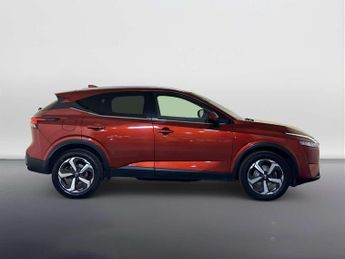 Nissan Qashqai 1.3 DIG-T MHEV N-Connecta SUV 5dr Petrol Hybrid Manual Euro 6 (s
