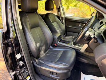 Land Rover Discovery Sport 2.0 TD4 HSE Black Auto 4WD Euro 6 (s/s) 5dr