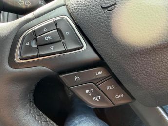 Ford Focus 2.0 TDCi Titanium X Powershift Euro 6 (s/s) 5dr