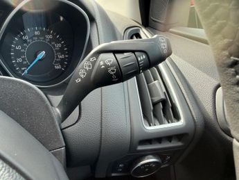 Ford Focus 2.0 TDCi Titanium X Powershift Euro 6 (s/s) 5dr
