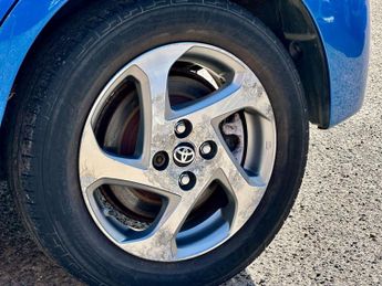 Toyota Yaris 1.5 VVT-h Icon E-CVT Euro 6 5dr