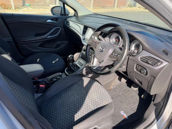 Vauxhall Astra 1.0i Turbo ecoFLEX Tech Line Euro 6 (s/s) 5dr