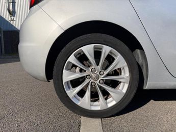 Vauxhall Astra 1.0i Turbo ecoFLEX Tech Line Euro 6 (s/s) 5dr