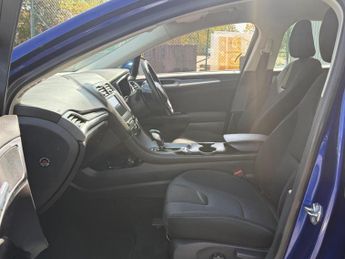 Ford Mondeo 2.0T EcoBoost Titanium Auto Euro 6 (s/s) 5dr