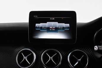 Mercedes-Benz A Class 2.1 A200d AMG Line (Premium) 7G-DCT Euro 6 (s/s) 5dr
