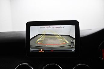 Mercedes-Benz A Class 2.1 A200d AMG Line (Premium) 7G-DCT Euro 6 (s/s) 5dr