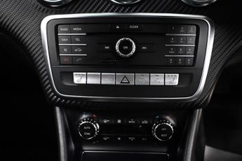 Mercedes-Benz A Class 2.1 A200d AMG Line (Premium) 7G-DCT Euro 6 (s/s) 5dr