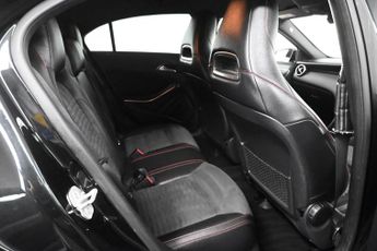 Mercedes-Benz A Class 2.1 A200d AMG Line (Premium) 7G-DCT Euro 6 (s/s) 5dr