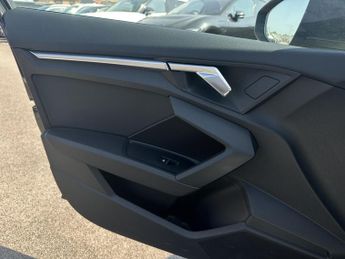 Audi A3 SPORT 40 TFSI E S-A