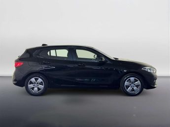 BMW 1 Series 1.5 116d SE (LCP) Hatchback 5dr Diesel DCT Euro 6 (s/s) (116 ps)
