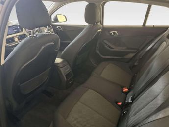 BMW 1 Series 1.5 116d SE (LCP) Hatchback 5dr Diesel DCT Euro 6 (s/s) (116 ps)
