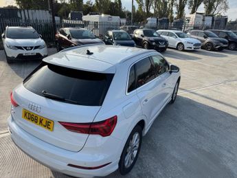 Audi Q3 1.5 TFSI CoD 35 Sport S Tronic Euro 6 (s/s) 5dr