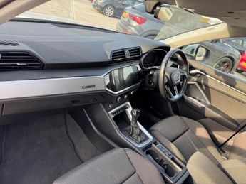 Audi Q3 1.5 TFSI CoD 35 Sport S Tronic Euro 6 (s/s) 5dr