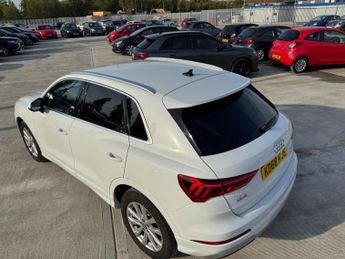 Audi Q3 1.5 TFSI CoD 35 Sport S Tronic Euro 6 (s/s) 5dr
