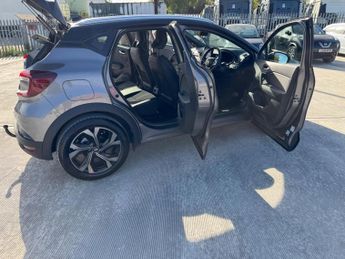 Renault Captur 1.6 E-TECH E-Tech engineered Auto Euro 6 (s/s) 5dr