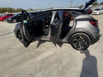 Renault Captur 1.6 E-TECH E-Tech engineered Auto Euro 6 (s/s) 5dr
