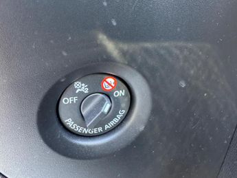 Renault Captur 1.6 E-TECH E-Tech engineered Auto Euro 6 (s/s) 5dr