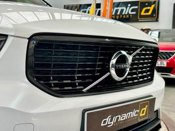 Volvo XC40 2.0 D4 R-Design Pro Auto AWD Euro 6 (s/s) 5dr