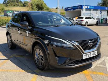 Nissan Qashqai 1.3 DIG-T MHEV Acenta Premium XTRON Euro 6 (s/s) 5dr