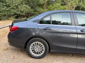 Mercedes-Benz C Class 2.1 C220d SE 7G-Tronic+ Euro 6 (s/s) 4dr