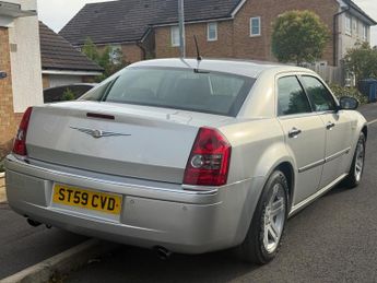 Chrysler 300C 3.0 CRD V6 LUX 4dr