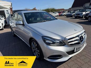 Mercedes E Class 2.1 E220 CDI SE G-Tronic+ Euro 5 (s/s) 4dr