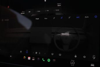 Tesla Model Y (Dual Motor) Performance Auto 4WDE 5dr
