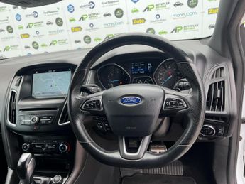 Ford Focus 1.5 TDCi ST-Line Powershift Euro 6 (s/s) 5dr