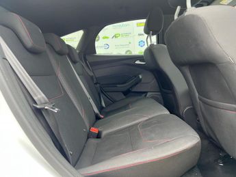 Ford Focus 1.5 TDCi ST-Line Powershift Euro 6 (s/s) 5dr