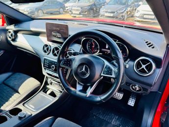 Mercedes-Benz GLA 1.6 GLA180 AMG Line Edition 7G-DCT Euro 6 (s/s) 5dr