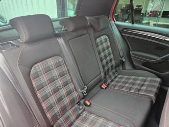 Volkswagen Golf 2.0 TSI BlueMotion Tech GTI DSG Euro 6 (s/s) 5dr