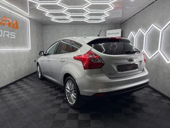 Ford Focus 1.6 TDCi Zetec Euro 5 (s/s) 5dr