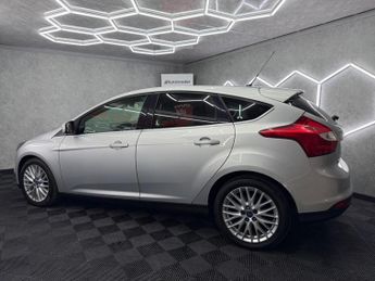 Ford Focus 1.6 TDCi Zetec Euro 5 (s/s) 5dr