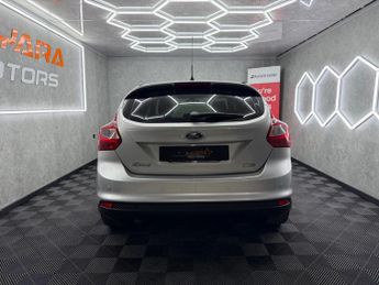 Ford Focus 1.6 TDCi Zetec Euro 5 (s/s) 5dr