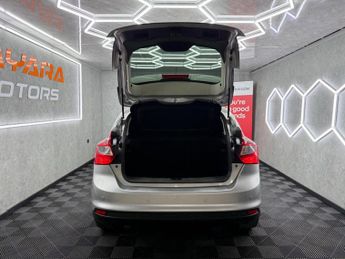 Ford Focus 1.6 TDCi Zetec Euro 5 (s/s) 5dr