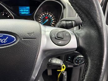 Ford Focus 1.6 TDCi Zetec Euro 5 (s/s) 5dr