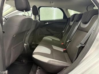 Ford Focus 1.6 TDCi Zetec Euro 5 (s/s) 5dr