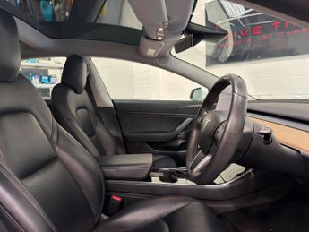Tesla Model 3 (Dual Motor) Long Range Auto 4WDE 4dr