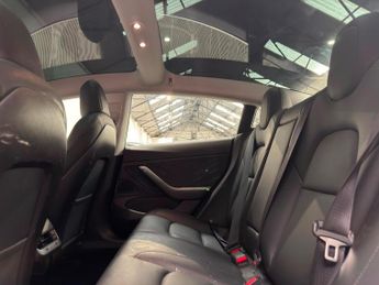 Tesla Model 3 (Dual Motor) Long Range Auto 4WDE 4dr