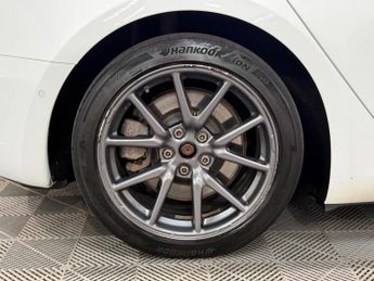 Tesla Model 3 (Dual Motor) Long Range Auto 4WDE 4dr