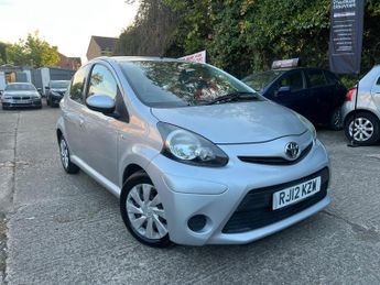 Toyota AYGO 1.0 VVT-i Ice Euro 5 5dr