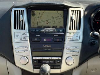Lexus RX 3.0 300 SE SUV 5dr Petrol Automatic (288 g/km, 201 bhp)