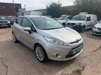 Ford Fiesta 1.4 TDCi DPF Titanium 5dr