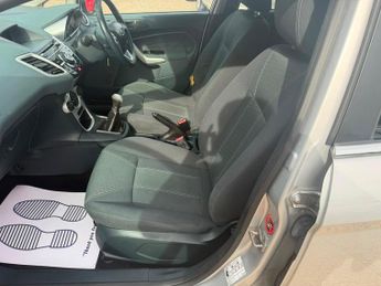 Ford Fiesta 1.4 TDCi DPF Titanium 5dr