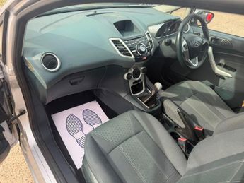 Ford Fiesta 1.4 TDCi DPF Titanium 5dr